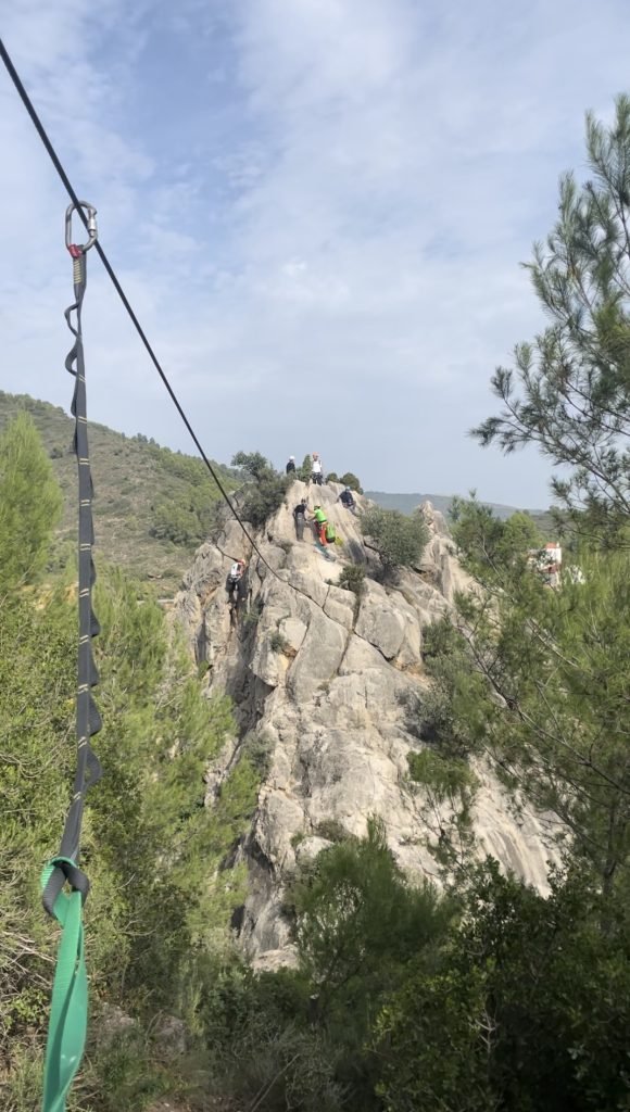vías ferratas, escalada, senderismo, cuenca, que hacer en cuenca, turismo activo, Vía ferrata roca del molí