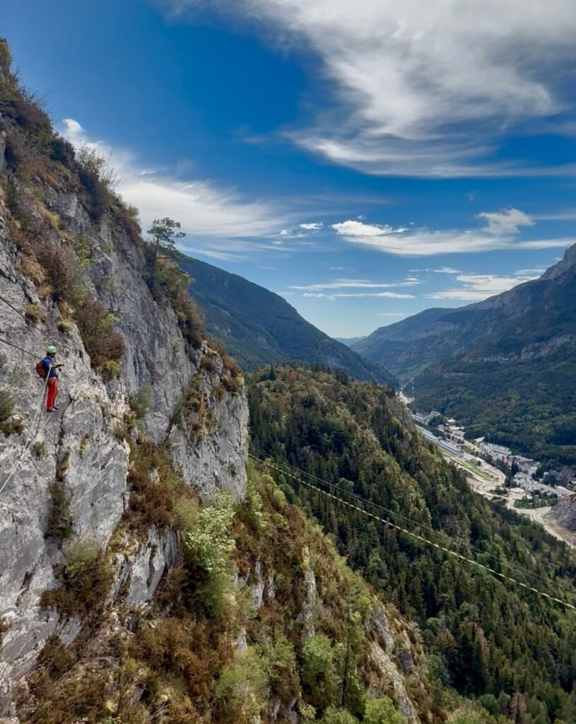 Vía Ferrata pared de iserías - Canfranc estación